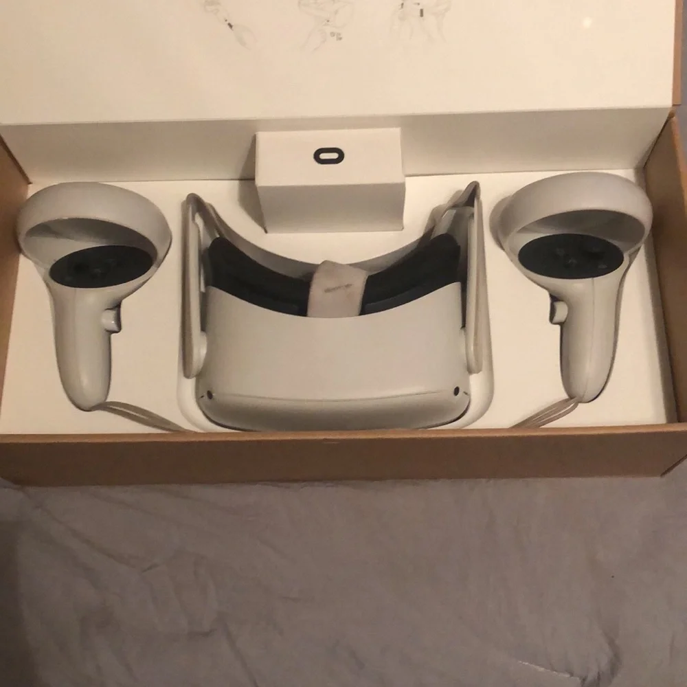 Oculus Quest 2 (Vr Headset)